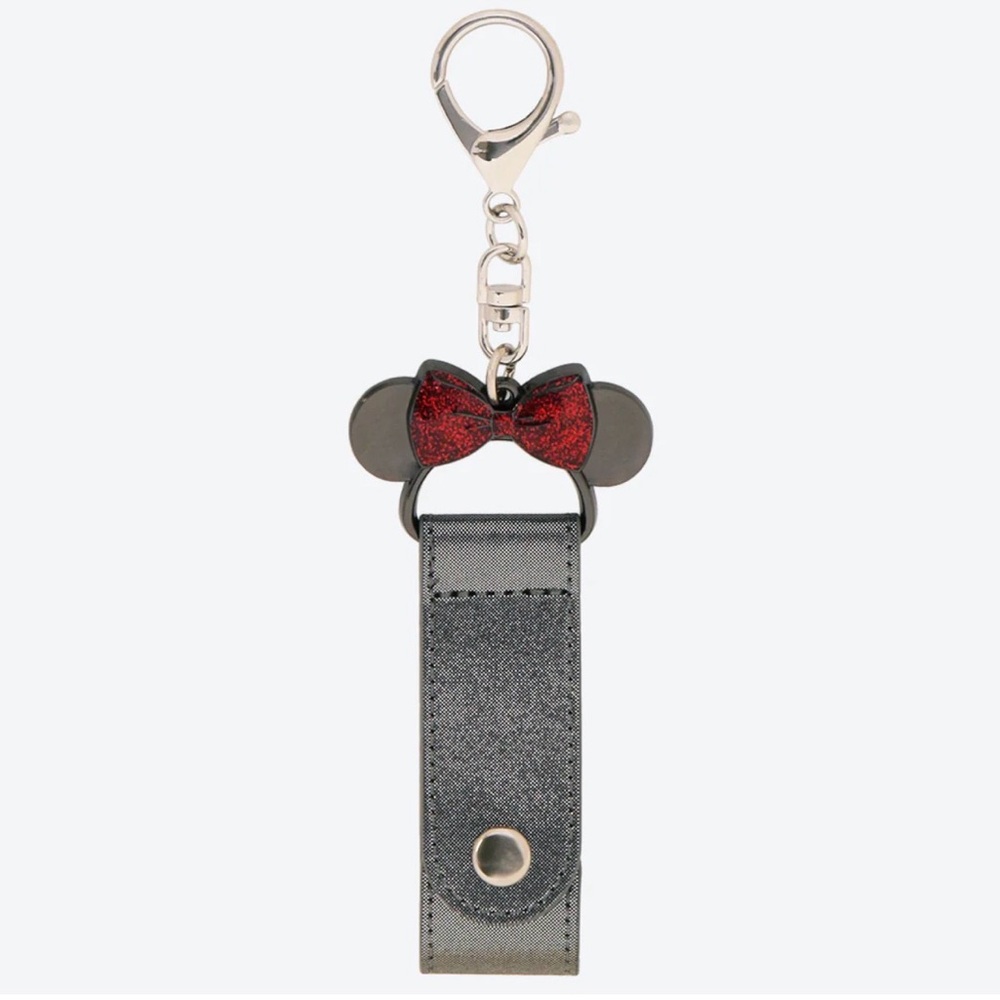 NWT Tokyo Disney Resort Minnie Mouse Ear Headband Holder Keychain New with Tags